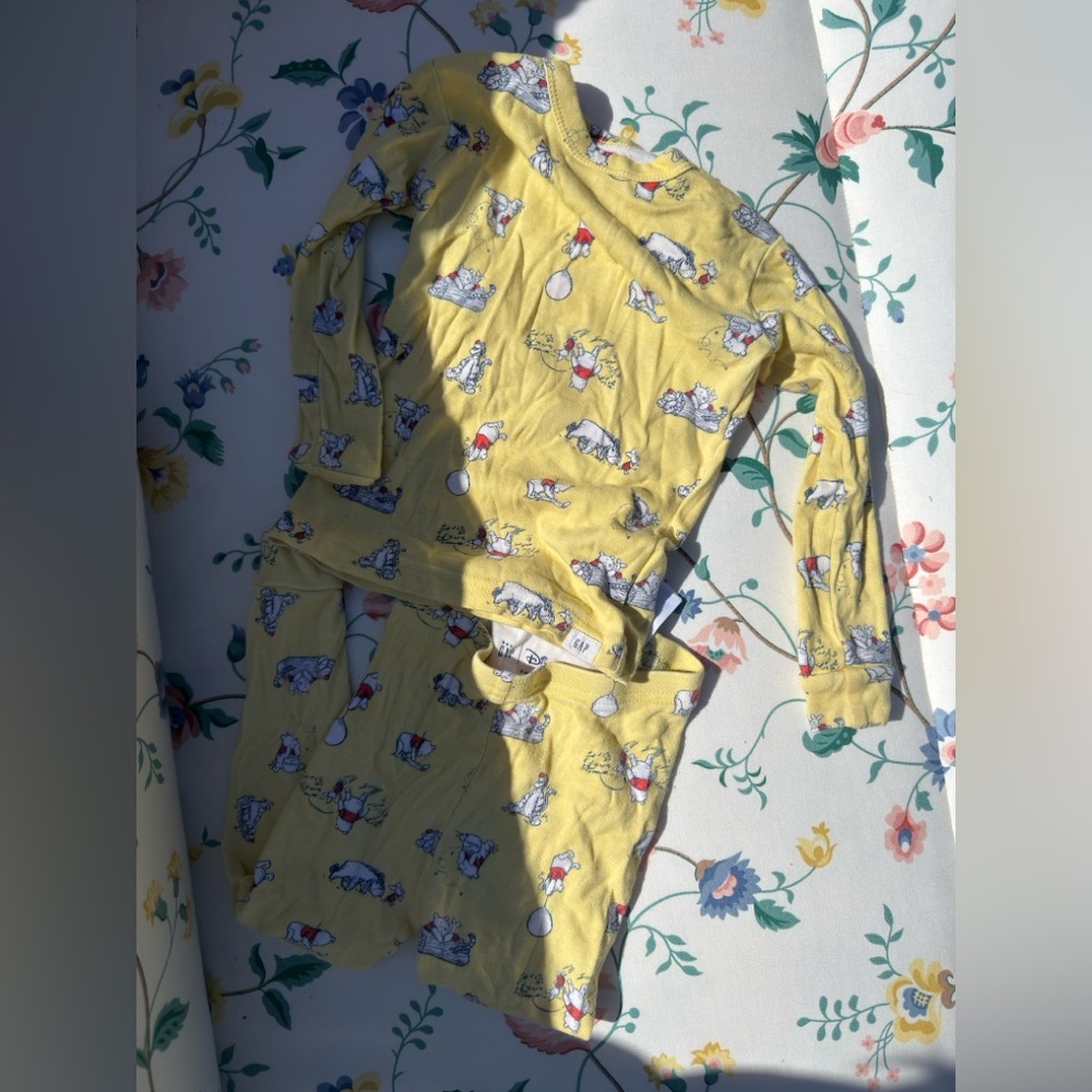 Disney Gap Baby Winnie The Pooh Pajama Sleepwear Set